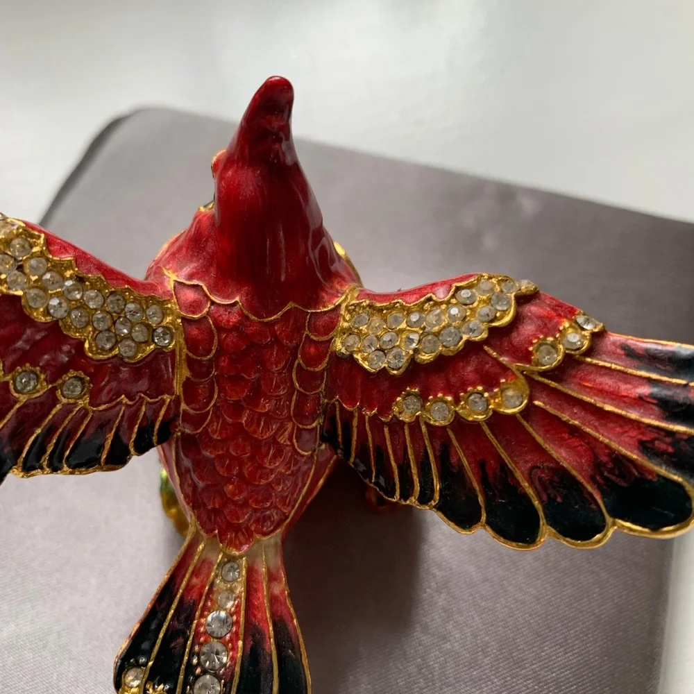 N/A beautiful cardinal
